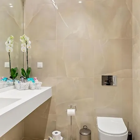 Appartement One Verdi Luxury Boekarest