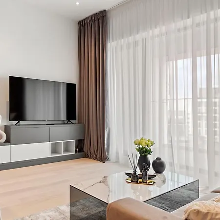 One Verdi Luxury شقة بوخارست