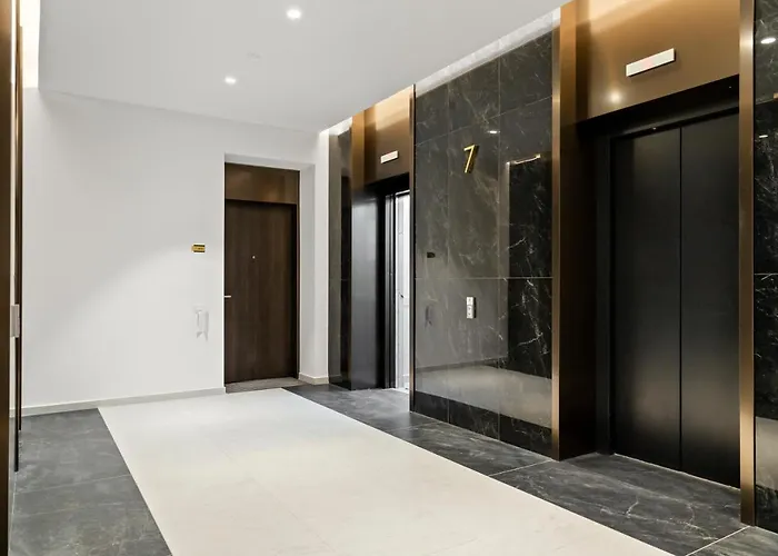 One Verdi Luxury شقة بوخارست