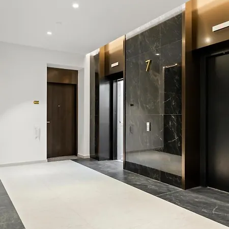 One Verdi Luxury Апартаменты Бухарест
